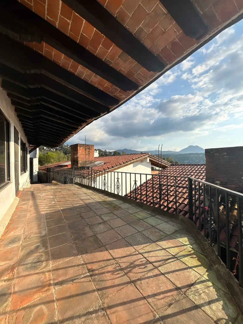 Casa en Venta Valle de Bravo